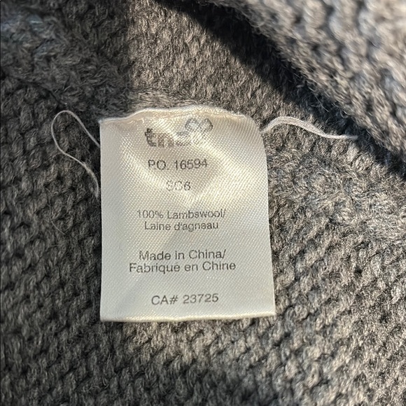 TNA Gray and Cream Sweater - Picture 8 of 8